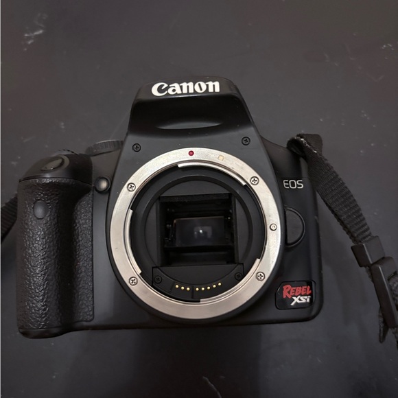 Canon EOS Rebel - Picture 5 of 8